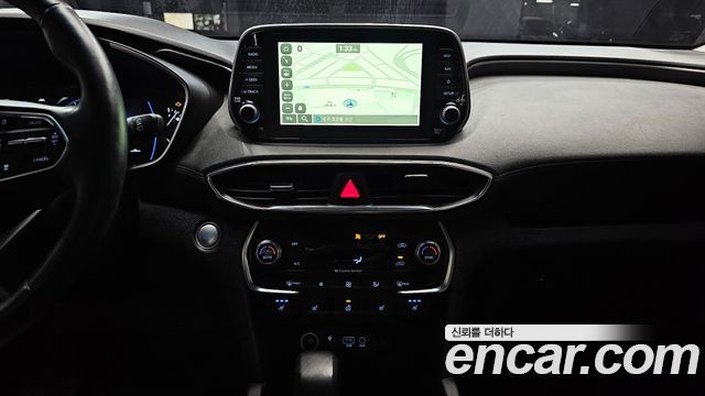 Hyundai Santafe 2019 — photo 20