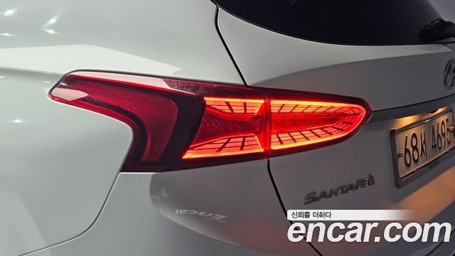 Hyundai Santafe 2019 — photo 9