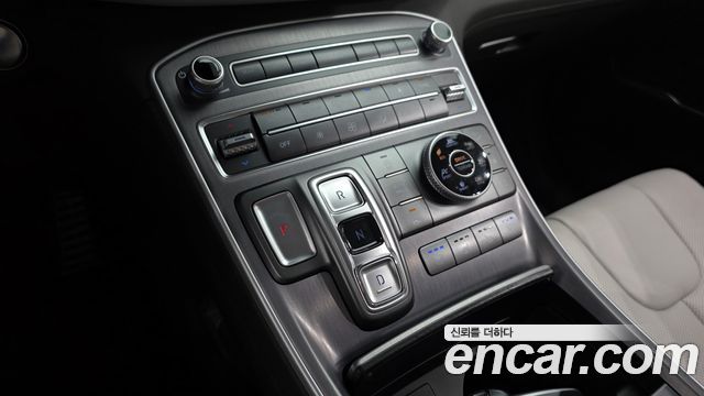 Hyundai Santafe 2021 — photo 12