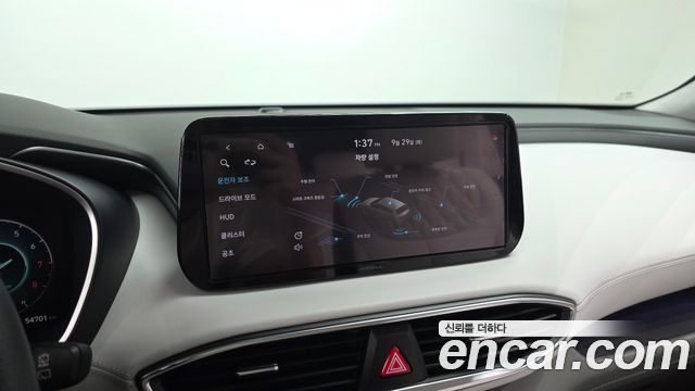 Hyundai Santafe 2021 — photo 21