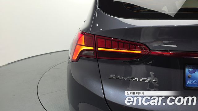 Hyundai Santafe 2021 — photo 9