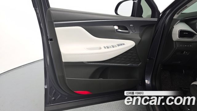 Hyundai Santafe 2021 — photo 14
