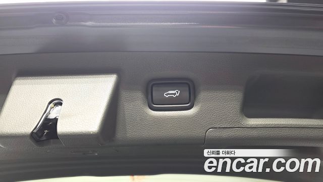 Hyundai Santafe 2021 — photo 30