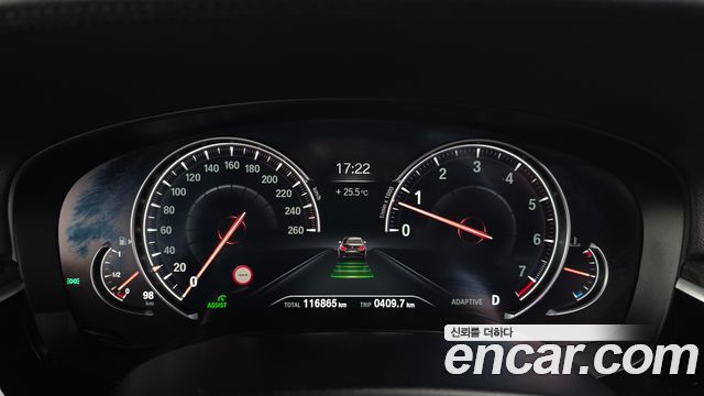 BMW 5-Series 2018 — photo 8