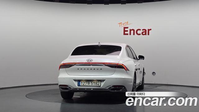 Hyundai Grandeur 2022 — photo 4