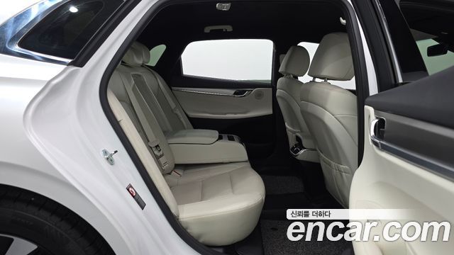 Hyundai Grandeur 2022 — photo 18