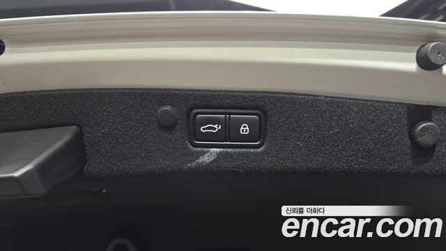 Hyundai Grandeur 2022 — photo 26