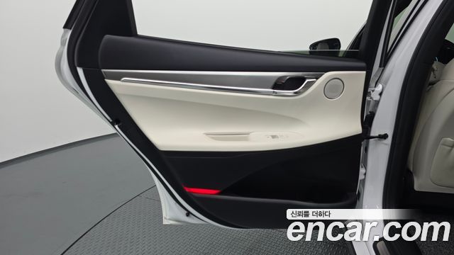Hyundai Grandeur 2022 — photo 15