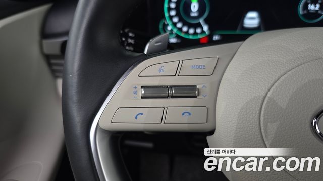 Hyundai Grandeur 2022 — photo 29