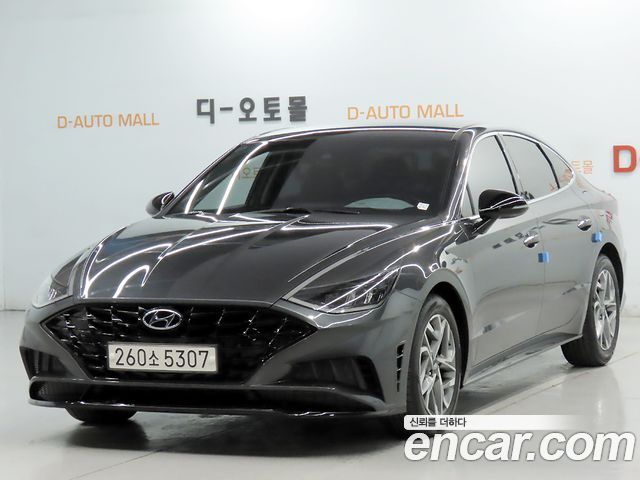 Hyundai Sonata 2022 — photo 1