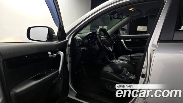 Kia Sorento 2010 — photo 10