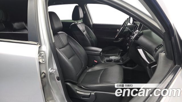 Kia Sorento 2010 — photo 11