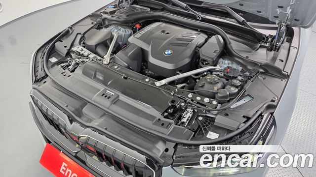 BMW 5-Series 2026 — photo 6