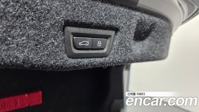 BMW 5-Series 2026 — photo 34