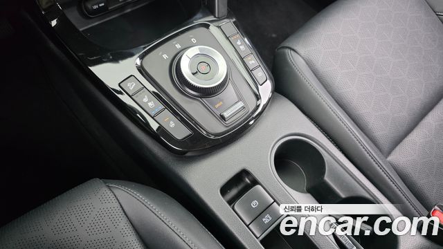 Kia Seltos 2025 — photo 9