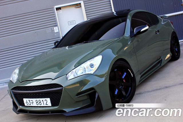 Hyundai Genesis 2010 — photo 1