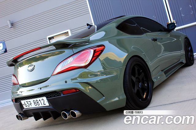 Hyundai Genesis 2010 — photo 4
