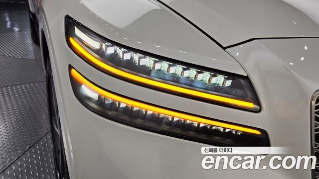 Genesis GV80 2024 — photo 8