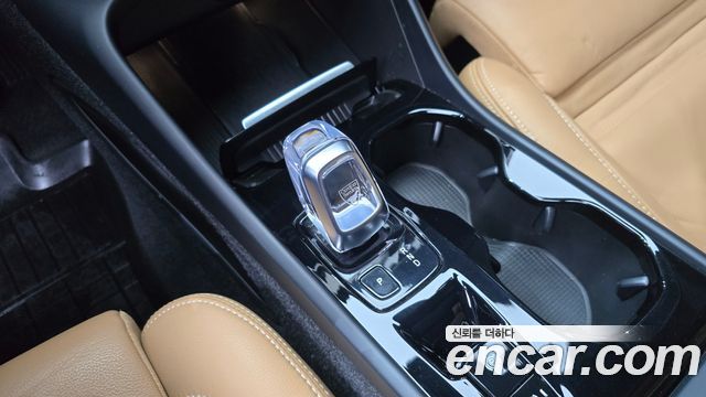 Volvo XC40 2022 — photo 12