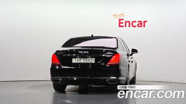 Genesis EQ900 2016 — photo 4