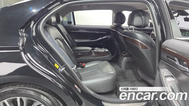 Genesis EQ900 2016 — photo 17