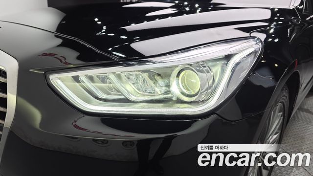 Genesis EQ900 2016 — photo 8