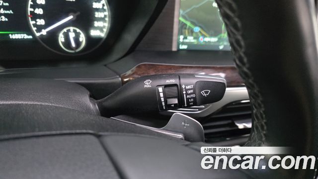 Genesis EQ900 2016 — photo 29