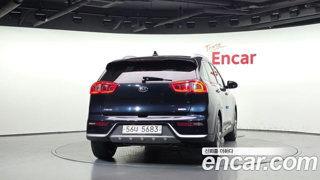 Kia Niro 2018 — photo 4