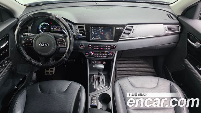 Kia Niro 2018 — photo 7