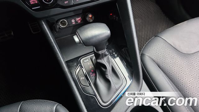 Kia Niro 2018 — photo 9