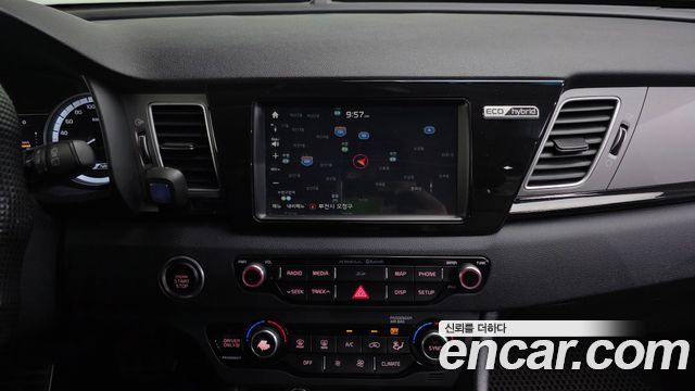 Kia Niro 2018 — photo 14