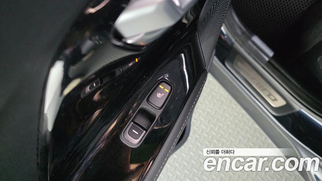 Kia Niro 2018 — photo 18