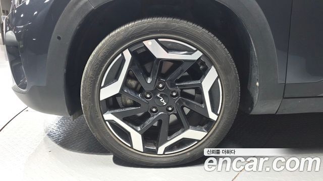 Kia Seltos 2023 — photo 5