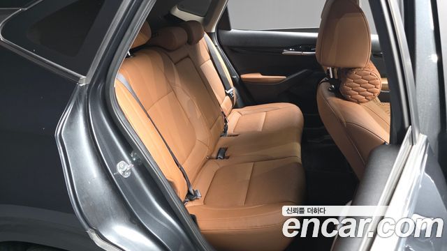 Kia Seltos 2023 — photo 12