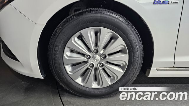 Hyundai Sonata 2016 — photo 5