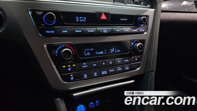 Hyundai Sonata 2016 — photo 15