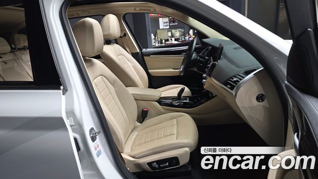 BMW X3 2020 — photo 18