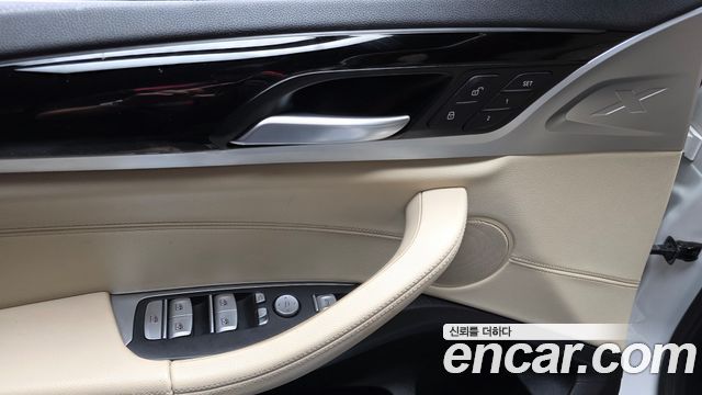 BMW X3 2020 — photo 31