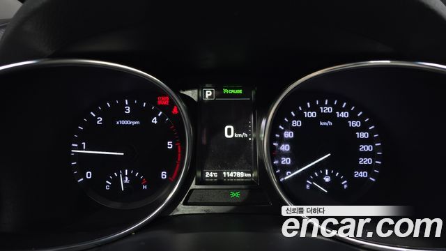 Hyundai Santafe 2016 — photo 8