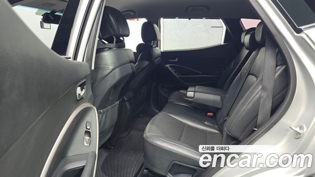 Hyundai Santafe 2016 — photo 12