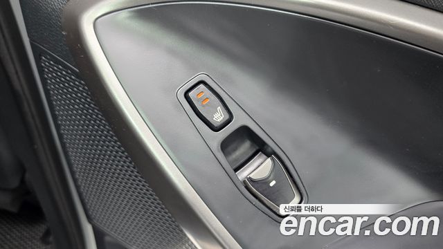 Hyundai Santafe 2016 — photo 17
