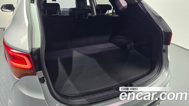 Hyundai Santafe 2016 — photo 18