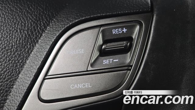 Hyundai Santafe 2016 — photo 19
