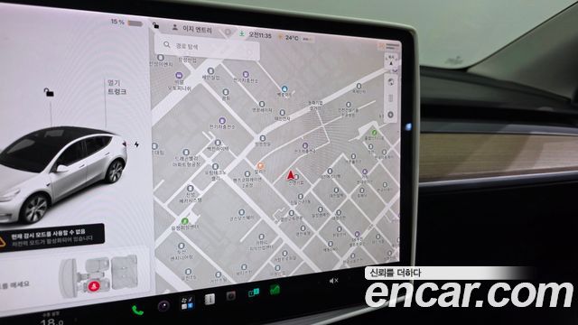 Tesla Model Y 2021 — photo 20