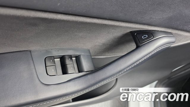 Tesla Model Y 2021 — photo 30