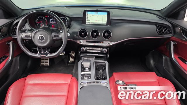 Kia Stinger 2019 — photo 10