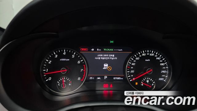 Kia Stinger 2019 — photo 11