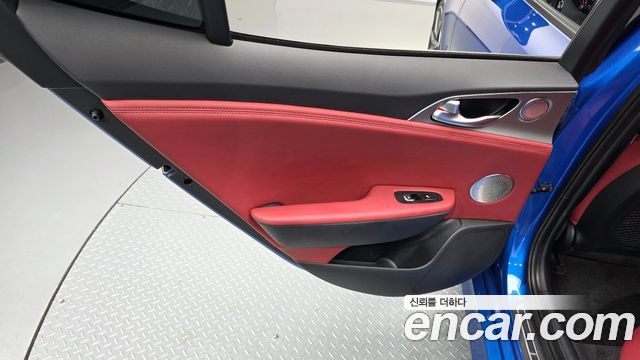 Kia Stinger 2019 — photo 15