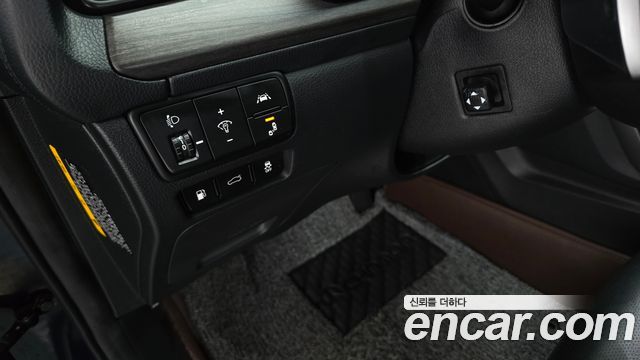 Kia K7 2020 — photo 19