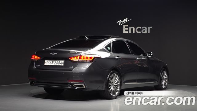 Genesis G80 2017 — photo 2